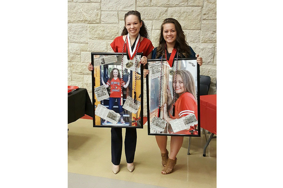 Dance seniors Aaliyah Crawford and Destiny Parsons.