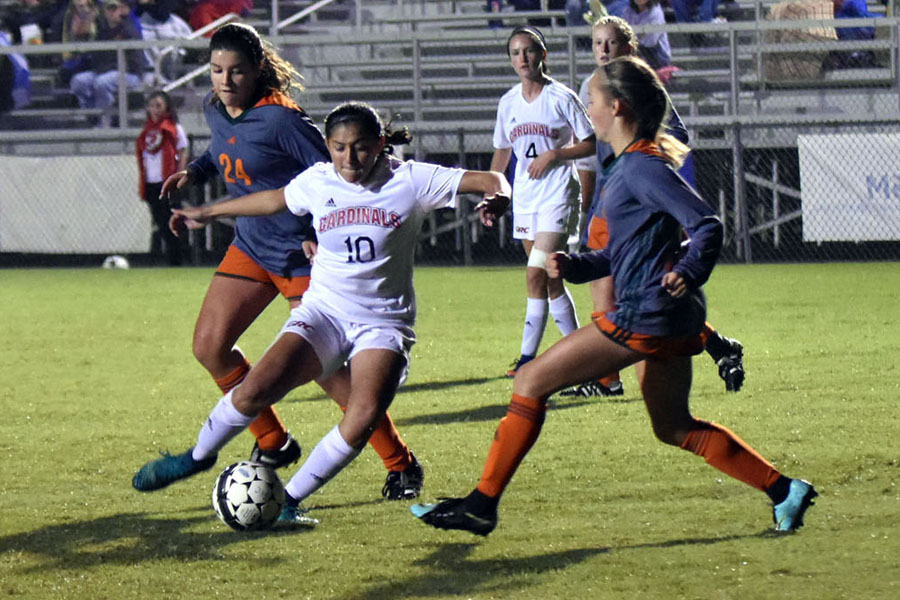 Girls+Soccer+advances+to+Regional+Championship