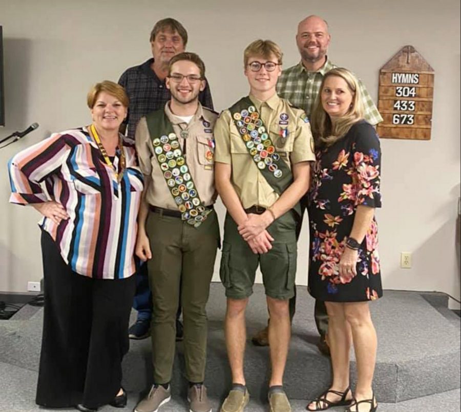 Ben+Lambert%2C+left%2C+with+his+parents%3B+and+Garrett+Boley+with+his+parents