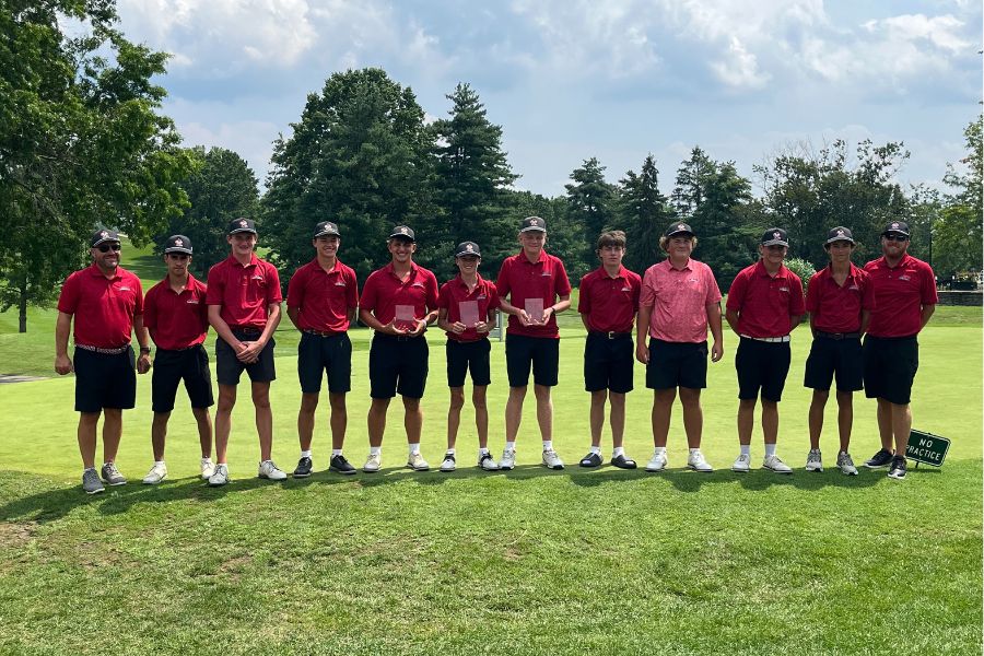 Get the green jackets: Boys Golf sets a new record, changes mindset going into state